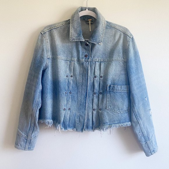 Free People Dillon Cotton Distressed Cropped Denim Jacket Oversize Size XS - Picture 5 of 12